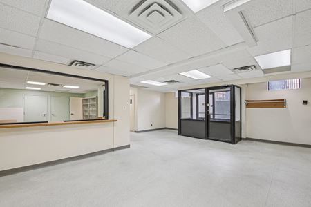 R06-LL1  Space Photo Gallery 2