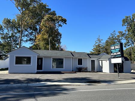 Photo of commercial space at 218 Ronkonkoma Ave in Ronkonkoma
