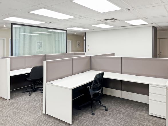 Regus - Montreal - Boul Cremazie