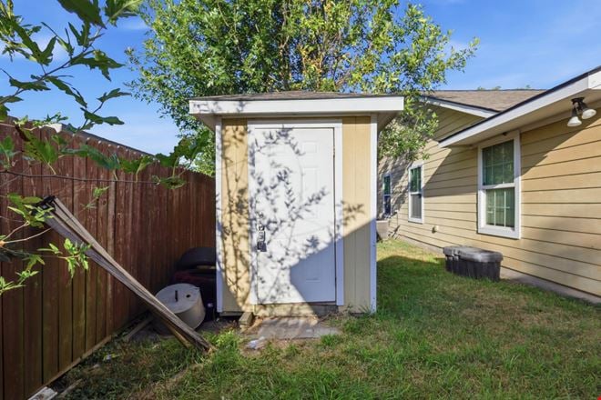 FOR SALE | 1511 W 28th St