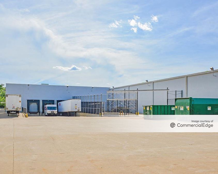 25 Computer Drive 25 Computer Drive Industrial Building