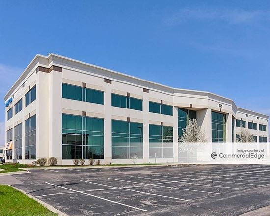 Randall Point Executive Center - 2175 Point Blvd