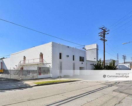 Photo of commercial space at 2330 Ripple Street in Los Angeles
