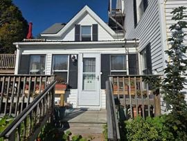 12 Gay Street