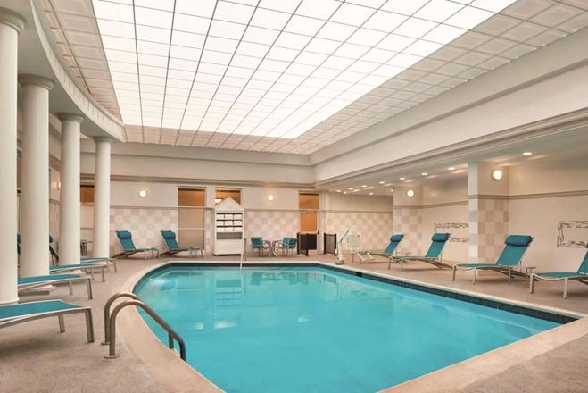 Radisson Cincinnati Riverfront