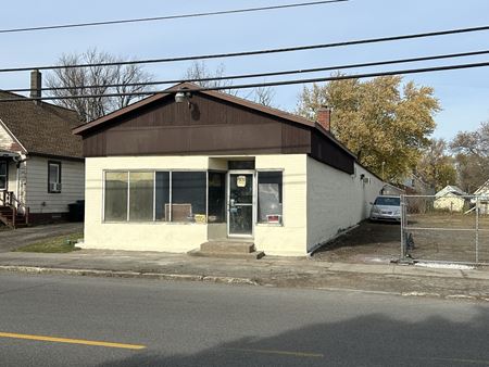 Photo of commercial space at 2918 Lockport Rd in Niagara Falls