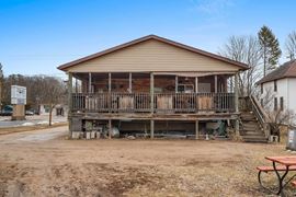 145 N McKenzie Ave