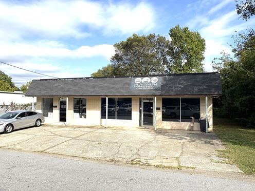902 12th St. Phenix City, AL