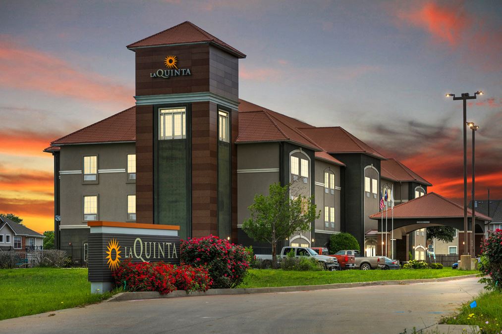 La Quinta Inn & Suites - Hillsboro, TX