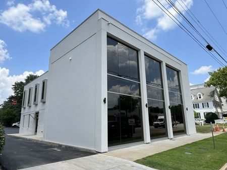 Photo of commercial space at 2717 Devine Street in Columbia