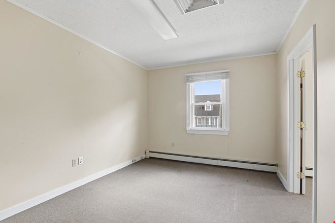 Office or Retail Spaces for Lease in Downtown Georgetown