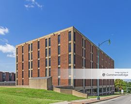 Truman - Forest Professional Building