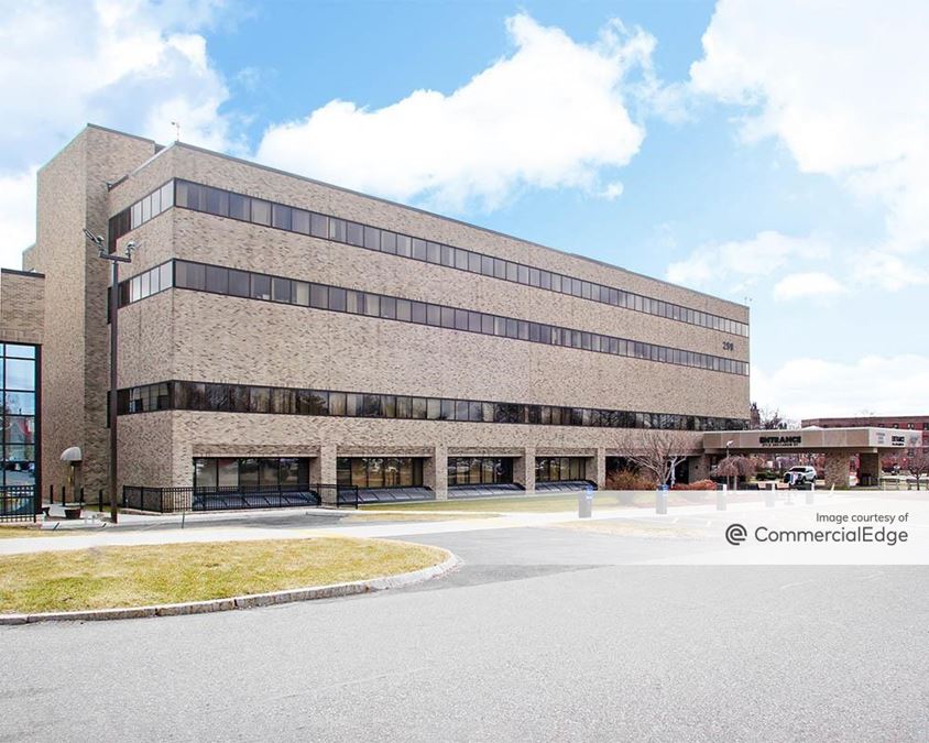 Mercy Medical Center Physicians Office Center 299 Carew Street, Springfield, MA Office