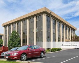CBank Office Park - 8035 & 8041 Hosbrook Road
