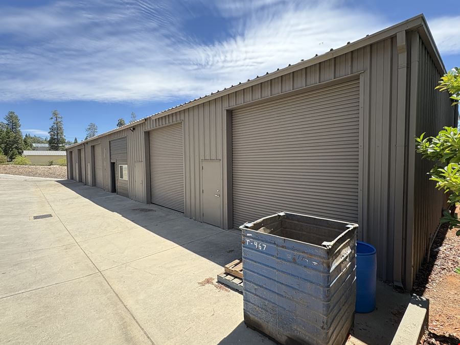 12817-12819 Loma Rica Dr