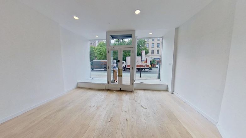 152 9th Ave
