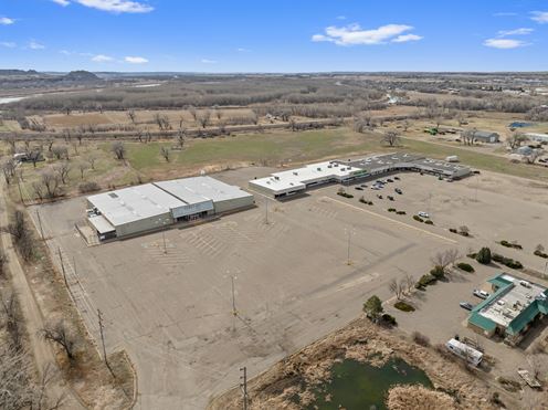 West Plaza