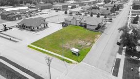 5th Ave NE Commercial Lot