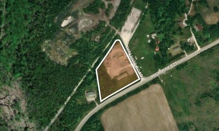Other space for Sale at 7 Superior Road, Fenelon Falls in Toronto