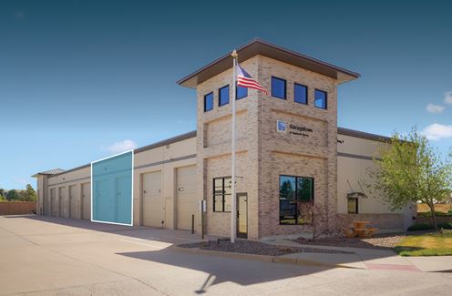 9181 Commerce Center Cir. F4 & F5