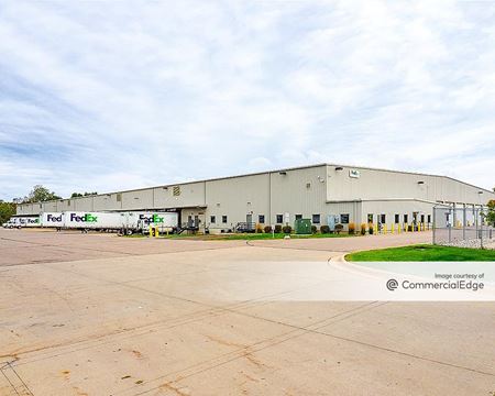 Photo of commercial space at 2290 South Canal Road in Lansing