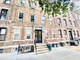 Six Family Building For Sale In Astoria / Long Island City