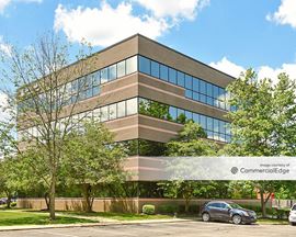 Embassy Park - 4000 Embassy Pkwy