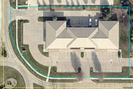 2555 Berkshire Pkwy