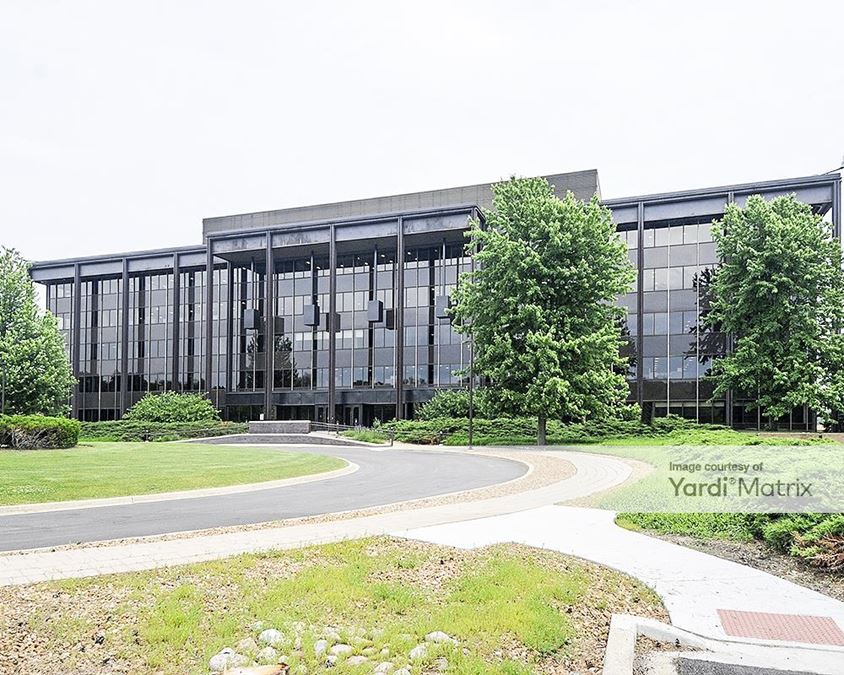 Illinois Tool Works Headquarters 155 Harlem Avenue Office Building