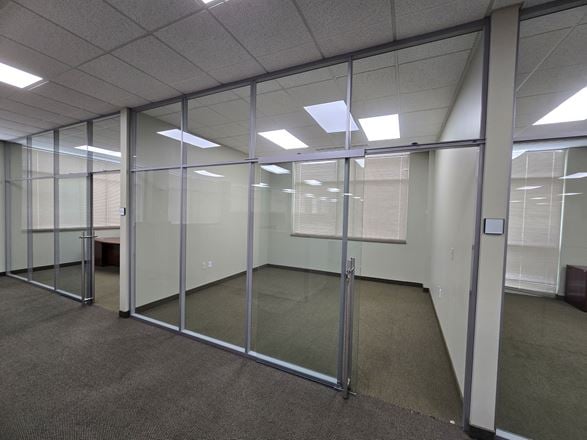 Courthouse Boulevard Professional Offices