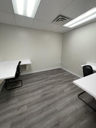 Medical Office Turnkey Shared Sublease