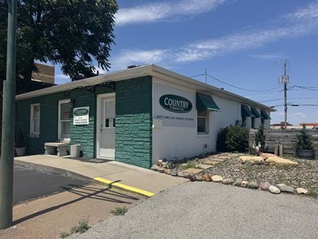 Office space for Sale at 709 1st Ave in Silvis