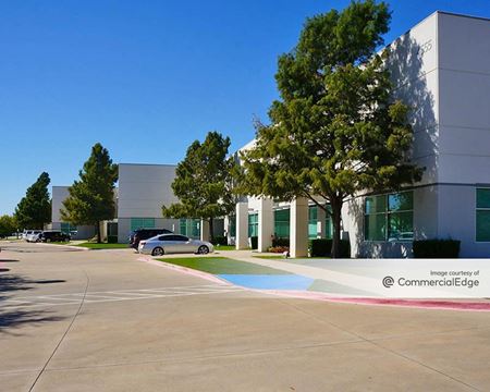 Industrial space for Rent at 4355 Excel Pkwy in Addison
