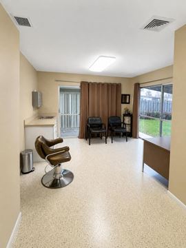 Freestanding Professional / Medical Office