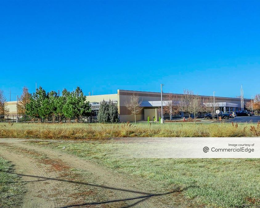 2501 Clover Basin Drive 2501 Clover Basin Drive Industrial Building