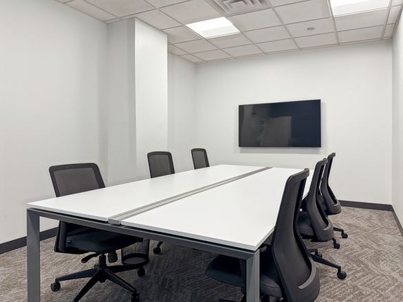 Regus - Brooklyn Center - N Summit Dr