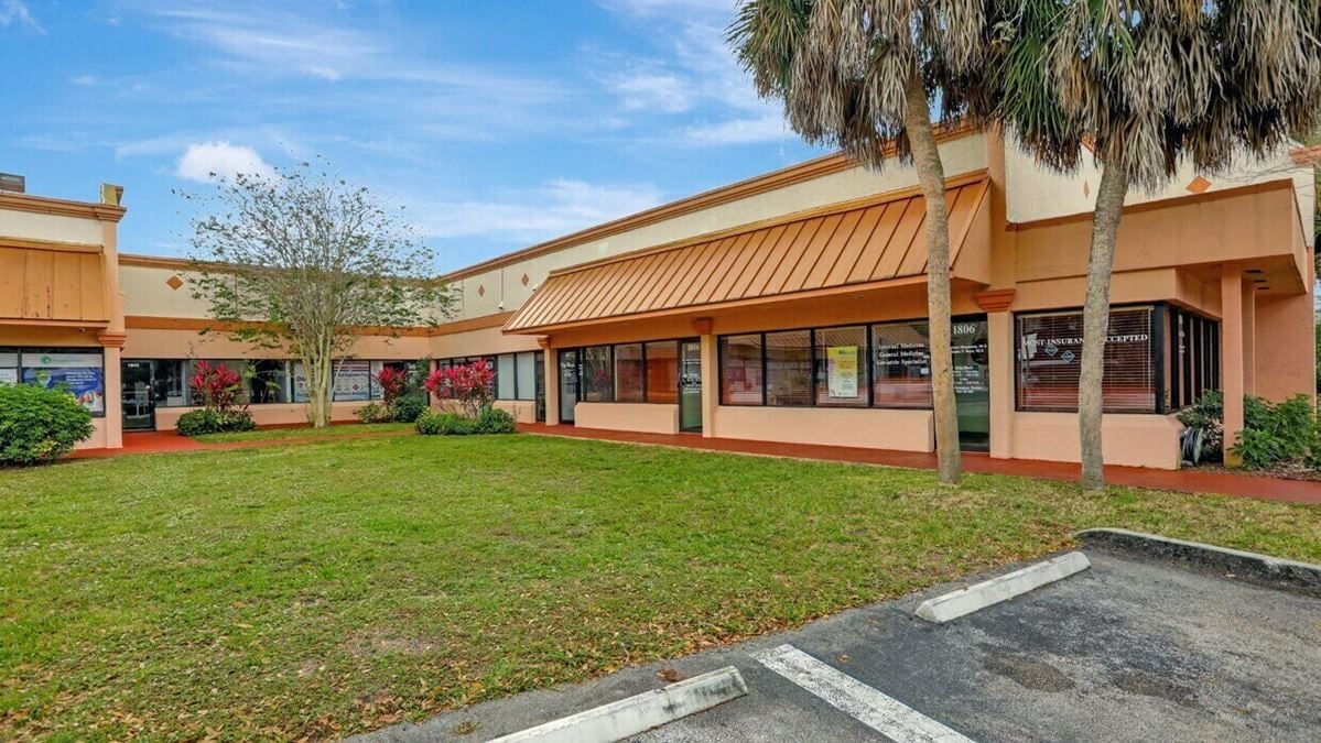 Prime Retail Shopping Plaza - Excellent Investment Opportunity with Upside Poten