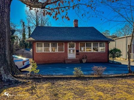 Office space for Rent at 6869 S. Sweetwater Rd in Lithia Springs