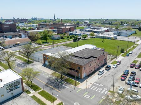 Photo of commercial space at 1819 Jefferson Avenue in Toledo