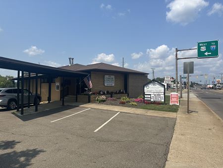 Photo of commercial space at 2833 Cleveland Ave NW in Canton