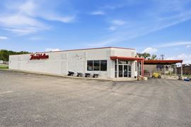 Two-Building Retail / Owner-User Opportunity – Hamilton Ave & W. Kemper Rd