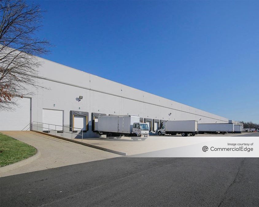 Prologis Dulles Distribution Center - 45065, 45075, 45085 & 45095 Old Ox Road