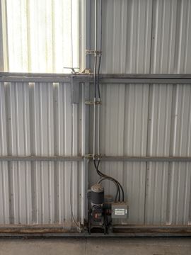 Mid-Valley Airplane Hangar - 10 Elaine Dr - Los Lunas