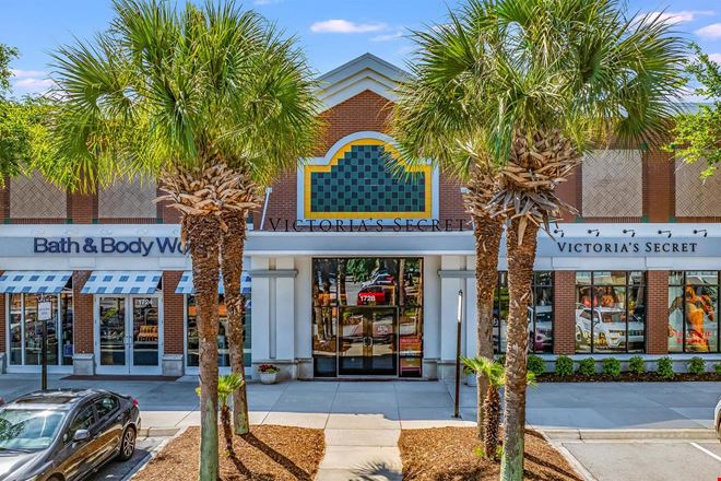 Mount Pleasant Towne Centre