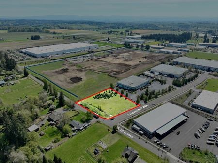 Photo of commercial space at 105 S Hazeldell Way in Canby