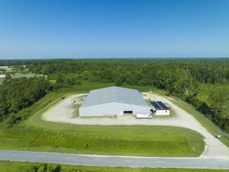Industrial space for Rent at 824 Mary Helen Dr in Chipley