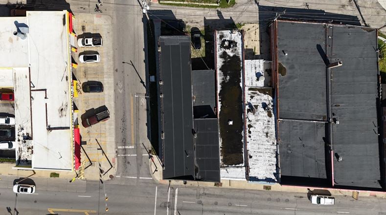 2420 W Broad St
