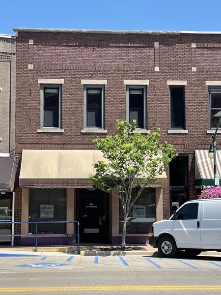 Commercial space for Rent at 124 S. Main St. in Elkhart