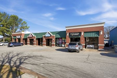 Retail space for Rent at 380-392 East Sunbridge Drive in Fayetteville