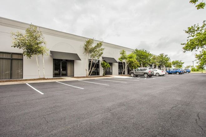 Settlement Office Park - Adjacent to Sprouts Market